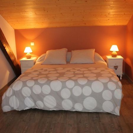 Location Chambres D'Hotes Clodeguy No 2 Saint-Sylvestre-sur-Lot Eksteriør billede